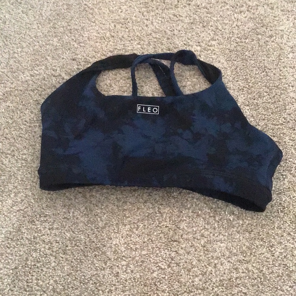 Fleo Isla sports bra